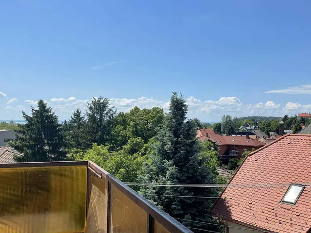 Eladó lakás Balatonalmádi 71 nm