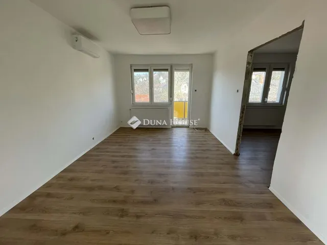 Eladó lakás Balatonalmádi 71 nm