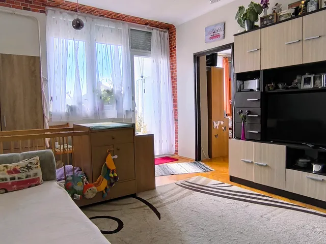 Eladó lakás Veszprém 49 nm