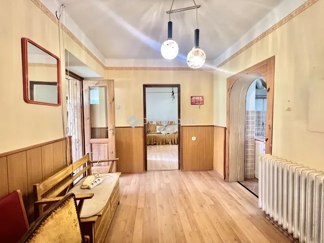 Eladó ház Szentgál 70 nm