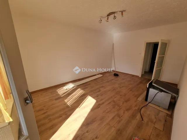 Eladó lakás Veszprém 54 nm
