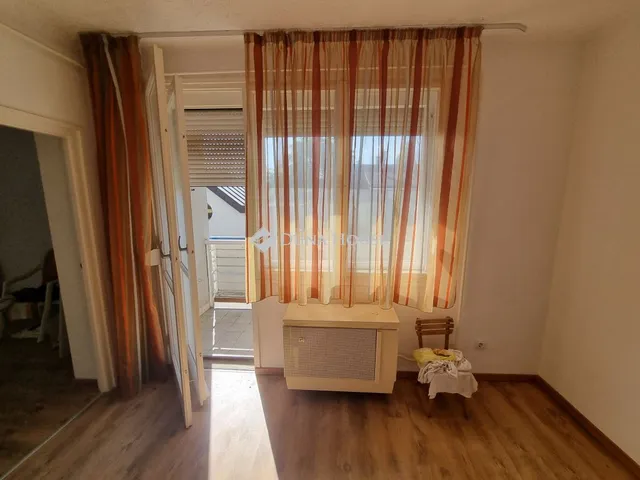 Eladó lakás Veszprém 54 nm