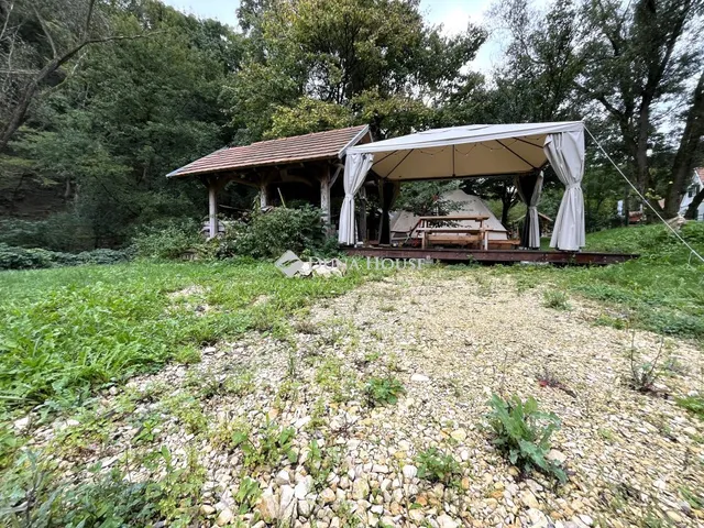 Eladó telek Ajka 1000 nm