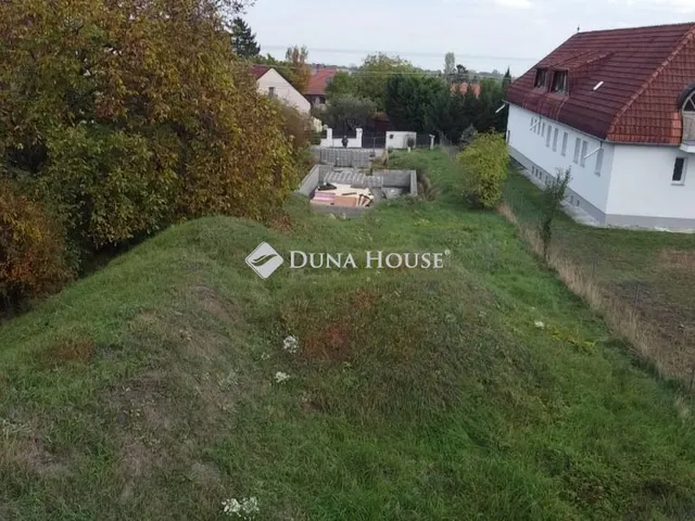 Eladó telek Balatonalmádi, Erkel Ferenc utca 947 nm