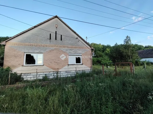 Eladó ház Csikóstőttős, Szabadság utca 125 nm