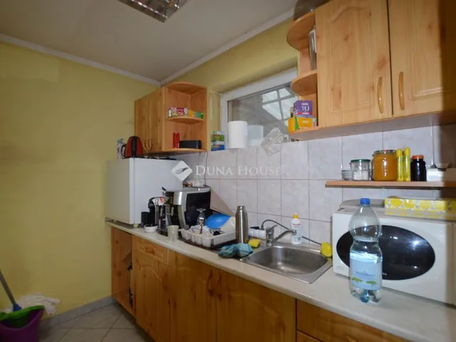 Eladó kereskedelmi és ipari ingatlan Szentkirályszabadja, Nincs utca 61870 nm