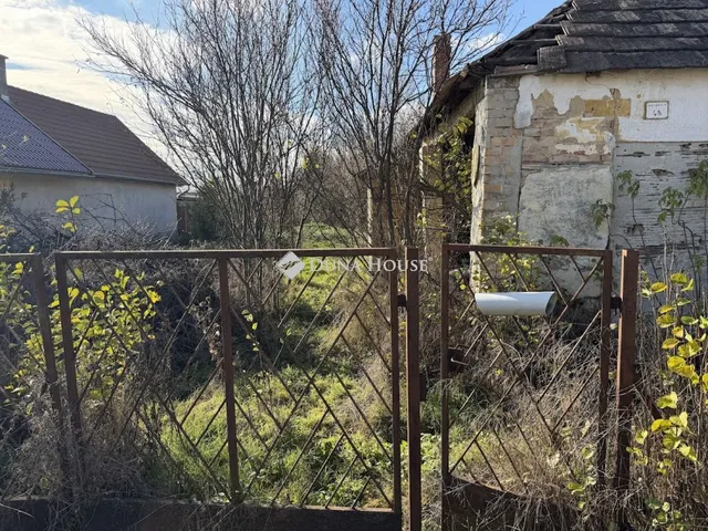 Eladó telek Ősi, Iskola utca 1248 nm