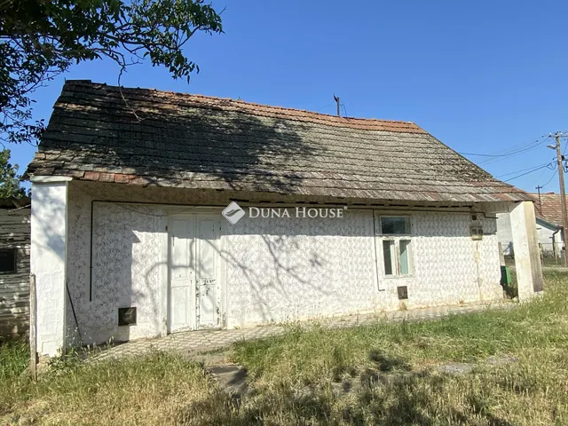 Eladó ház Kisláng 50 nm