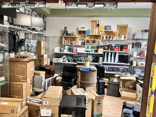 Eladó kereskedelmi és ipari ingatlan Balatonalmádi, Szabolcs utca 137 nm