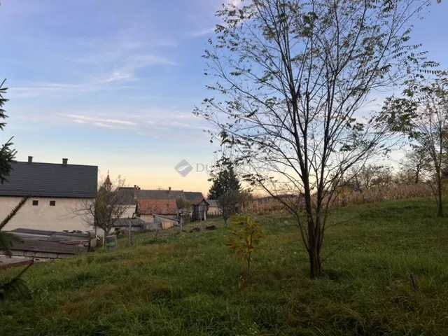 Eladó telek Dudar 1600 nm