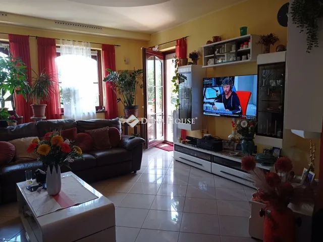 Eladó ház Veszprém, Bányai utca 400 nm