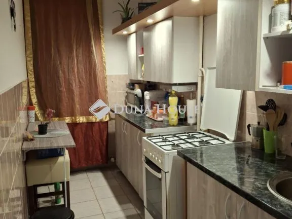 Eladó lakás Pétfürdő 54 nm