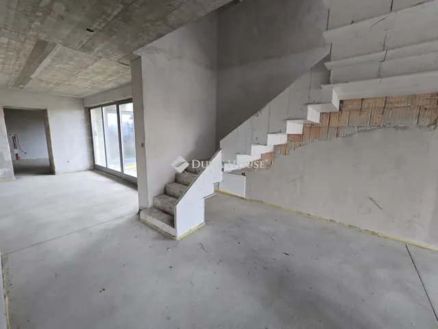 Eladó ház Alsóörs 156 nm