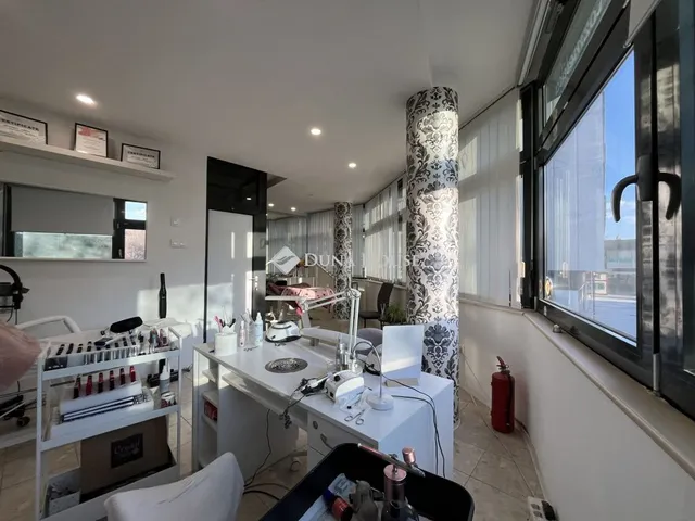 Eladó kereskedelmi és ipari ingatlan Veszprém 26 nm