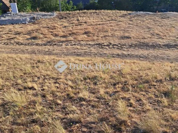 Eladó telek Öskü 1014 nm