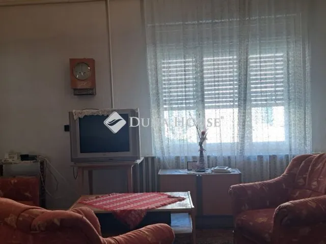 Eladó ház Hajmáskér, Honvéd utca 108 nm