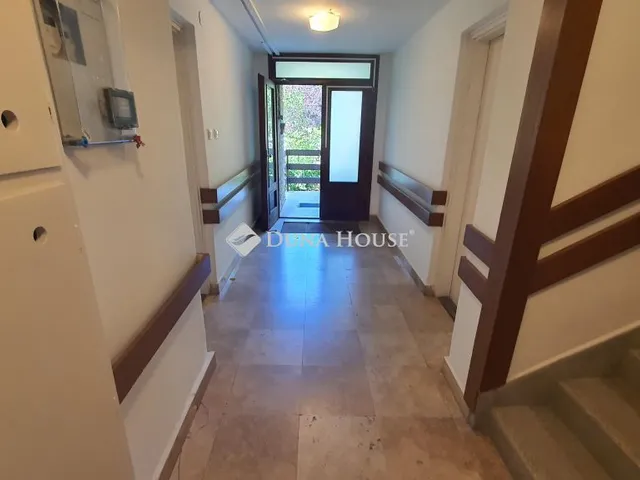 Eladó lakás Budapest II. kerület 56 nm