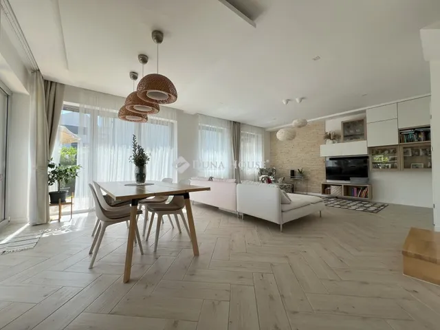 Eladó lakás Biatorbágy, Patak utca 94 nm