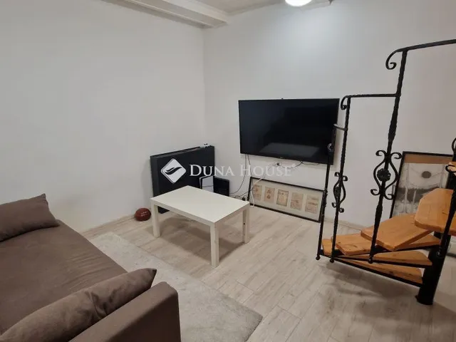 Eladó lakás Budapest V. kerület 57 nm