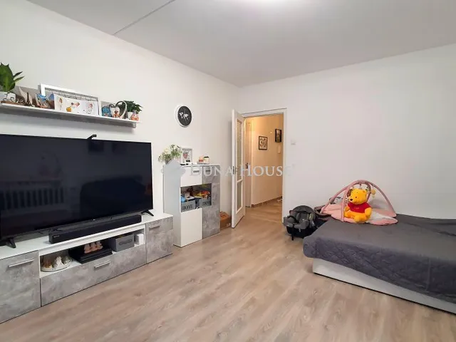 Eladó lakás Budapest X. kerület, Szőlővirág utca 51 nm