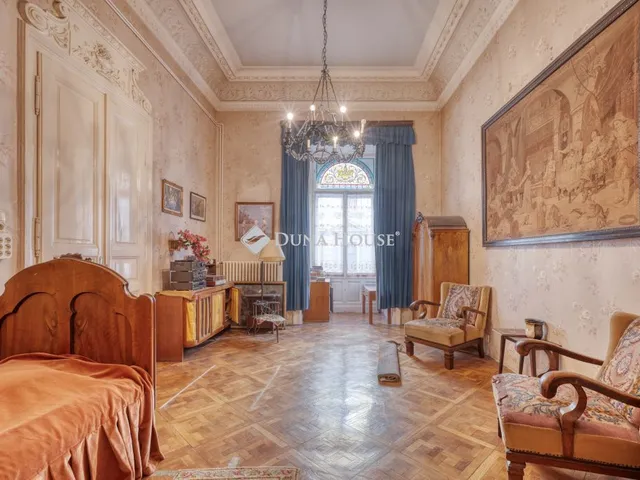 Eladó lakás Budapest VI. kerület, Eötvös utca 196 nm