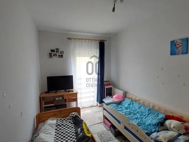 Eladó ház Üllő 72 nm