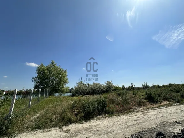 Eladó telek Szigetszentmiklós 2439 nm