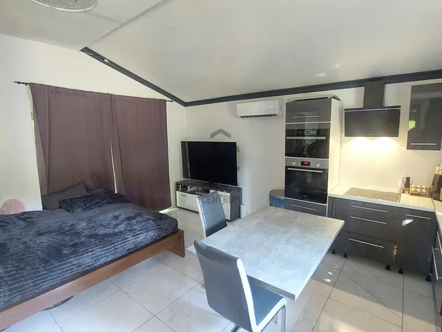 Eladó ház Monorierdő 45 nm