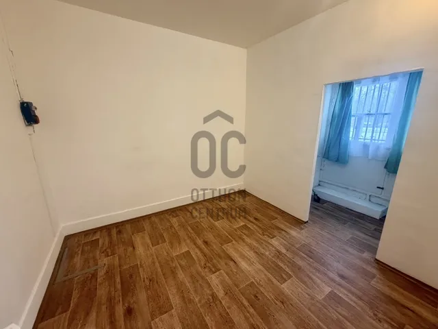 Eladó kereskedelmi és ipari ingatlan Budapest X. kerület, Óhegy 119 nm