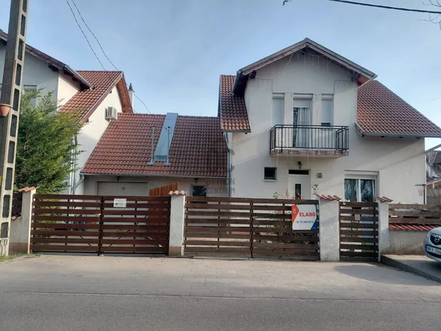 Eladó ház Délegyháza 175 nm