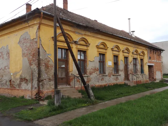 Eladó kereskedelmi és ipari ingatlan Mezőberény 1167 nm