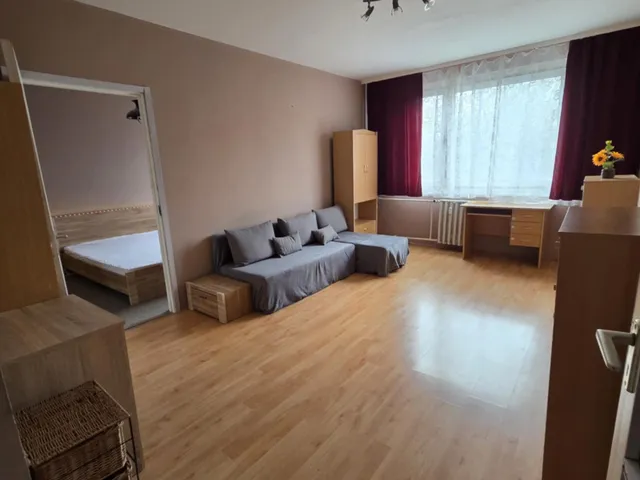 Eladó lakás Szeged, Makkosház 61 nm