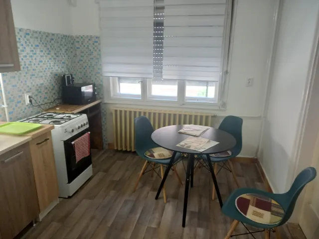 Eladó ház Szeged, Szőreg 160 nm