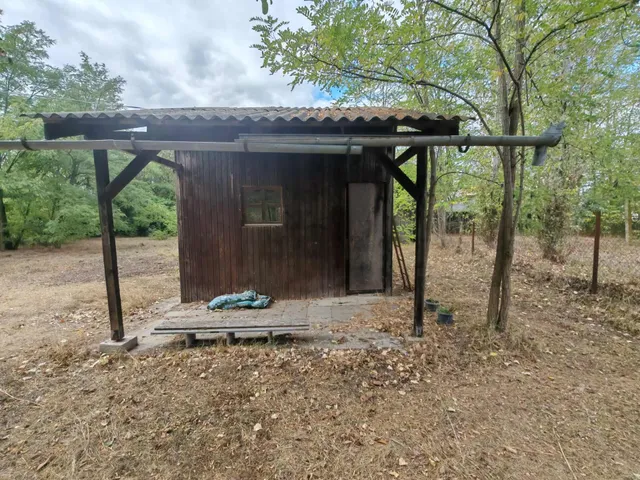 Eladó mezőgazdasági ingatlan Szeged, Kiskundorozsma, Lizinka köz 15 nm