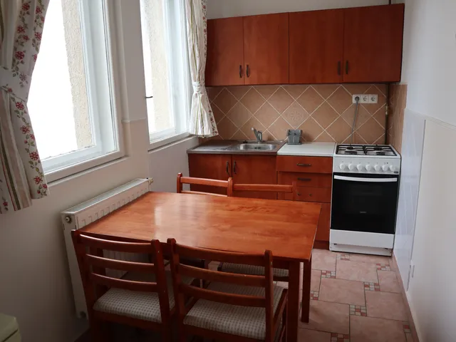 Kiadó lakás Szeged, Felsőváros 55 nm