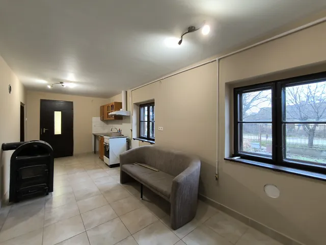 Kiadó ház Szeged, Béketelep 64 nm