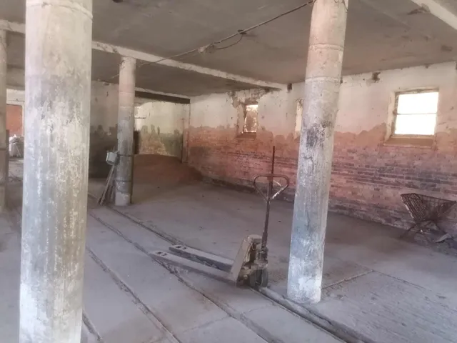 Eladó kereskedelmi és ipari ingatlan Hódmezővásárhely 1080 nm