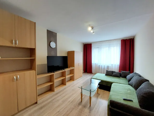 Kiadó lakás Szeged, Felsőváros 53 nm