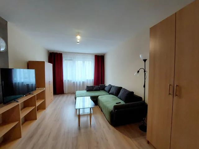 Kiadó lakás Szeged, Felsőváros 53 nm