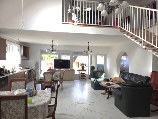 Eladó ház Szeged, Kiskundorozsma 276 nm