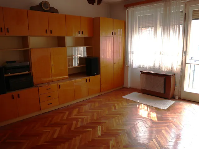 Eladó lakás Szeged, Belváros 37 nm