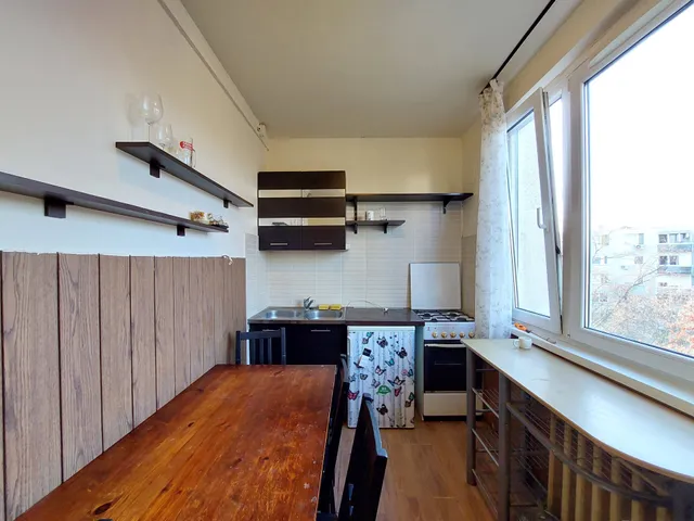 Kiadó lakás Szeged, Rókus, Rókusi krt 60 nm