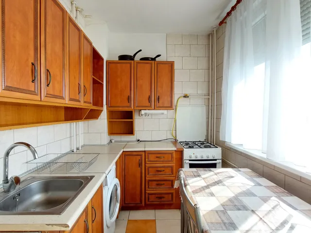 Kiadó lakás Szeged, Tarján, Retek utca 47 nm