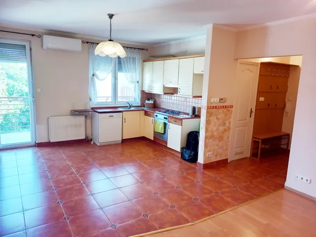 Eladó lakás Szeged, Belváros 88 nm