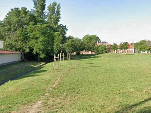 Eladó telek Szeged, Tápé 401 nm