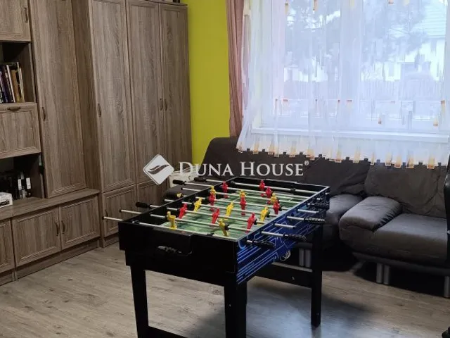 Eladó ház Nyergesújfalu, Íjász utca 191 nm