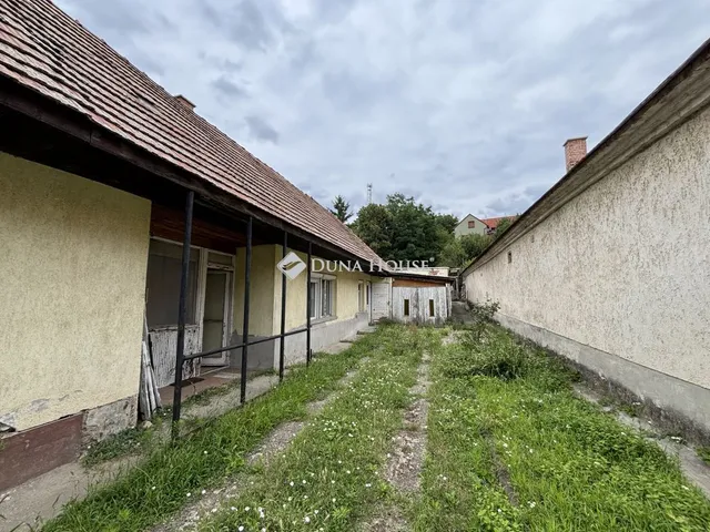 Eladó ház Leányvár, Erzsébet utca 110 nm