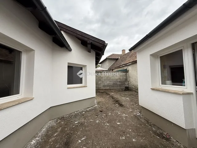 Eladó ház Nyergesújfalu 96 nm