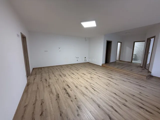 Eladó ház Nyergesújfalu 120 nm