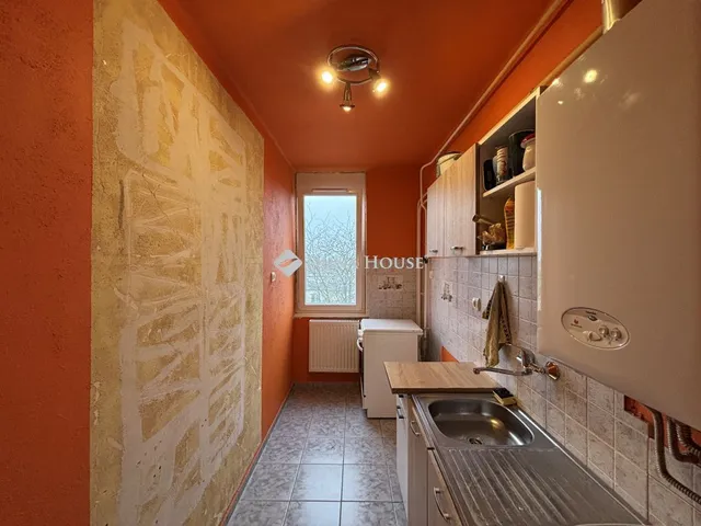 Eladó lakás Esztergom, Szalézi utca 41 nm